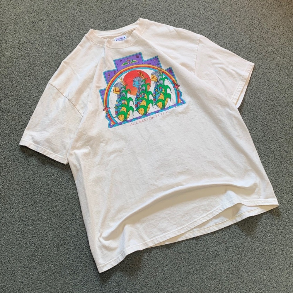 Vintage 2002 Hanes Beefy-T Acoma Sky City T-Shirt XL Cream Native American